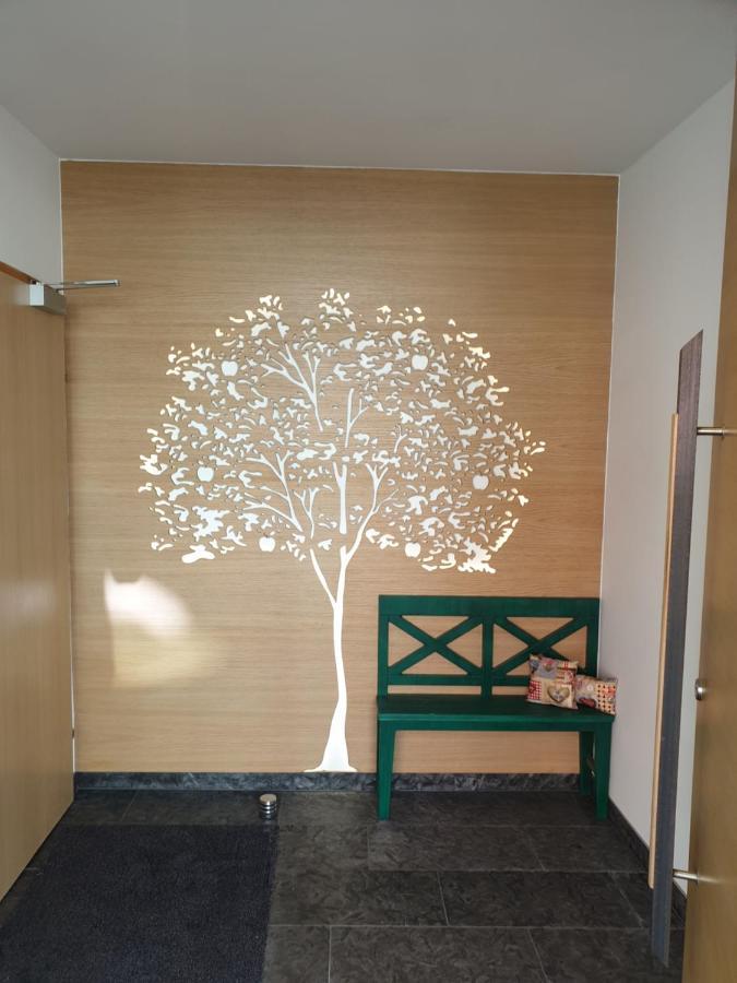 Hotel Drei Lilien 福恩施特劳斯 外观 照片