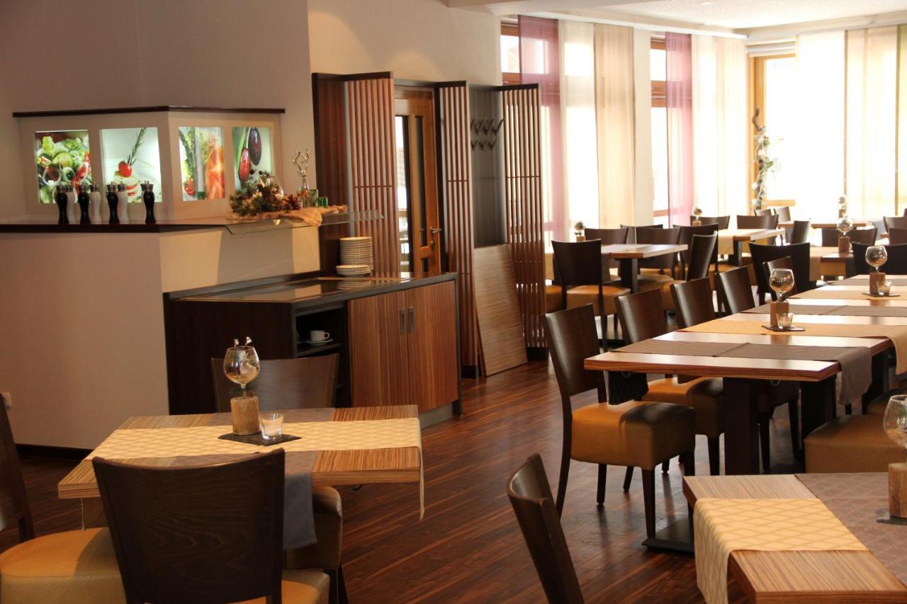 Hotel Drei Lilien 福恩施特劳斯 外观 照片